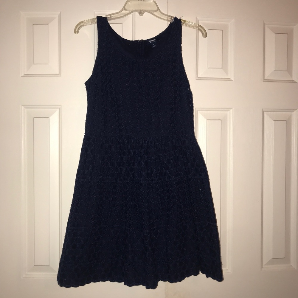 A lovely summer dress only worn once!